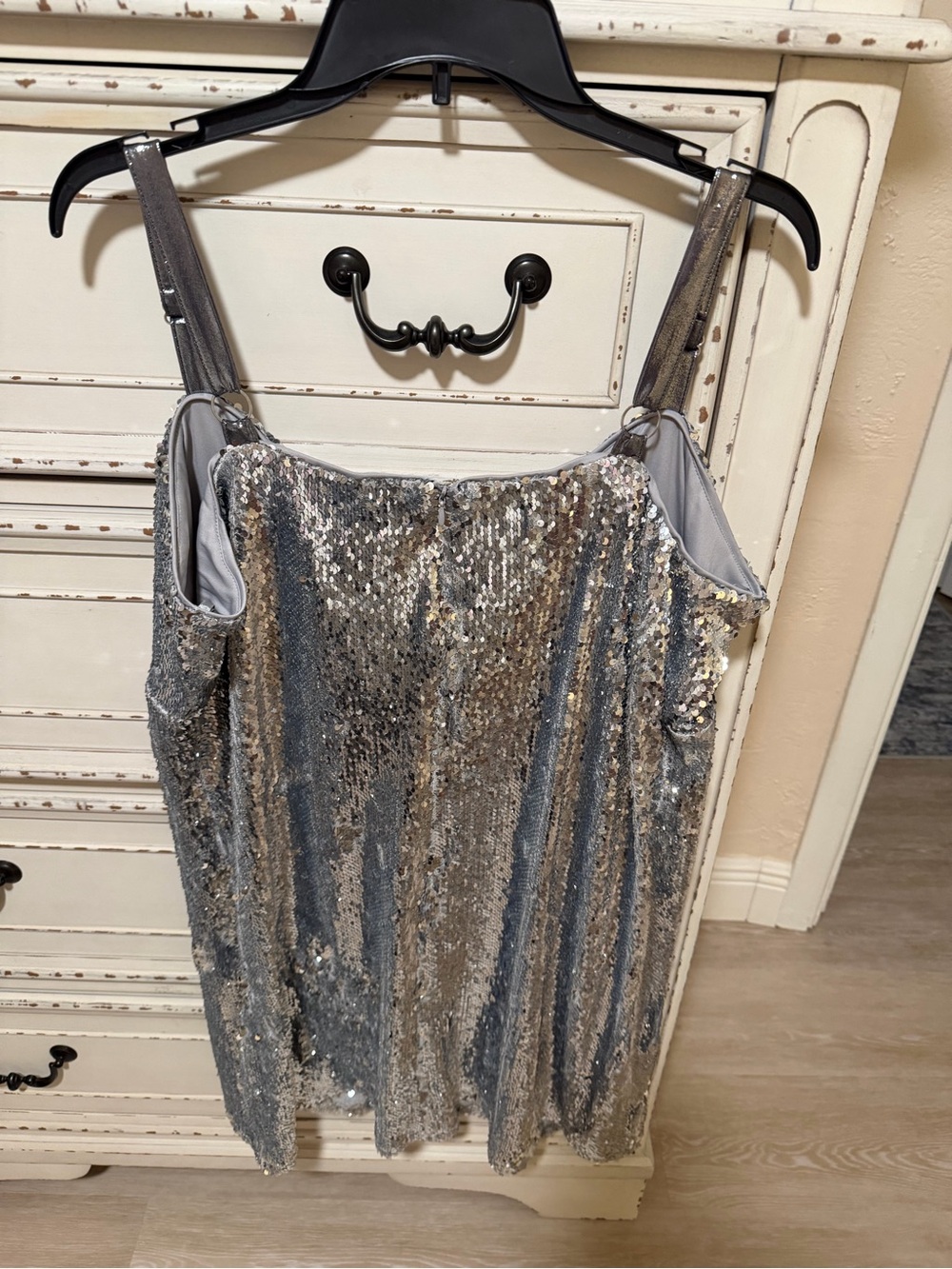 Sequin Mini Dress with chest cutout in Silver - Removable Bow - Picture 4 of 4